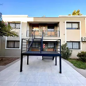 Apartamento Lumiere 4- Confortable Departamento En Complejo Residencial, Mendoza